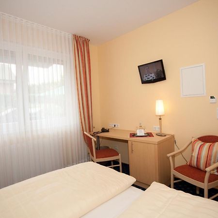 Akzent Hotel Hubertus Melle Extérieur photo